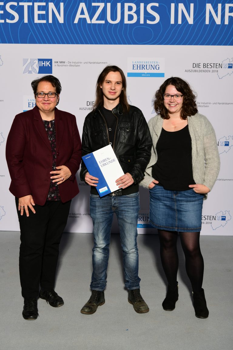 Gisela Vogel Institut Für Berufliche Bildung Gmbh & Co Kg Landesbestenehrung | Wirtschaftskolleg Bochum